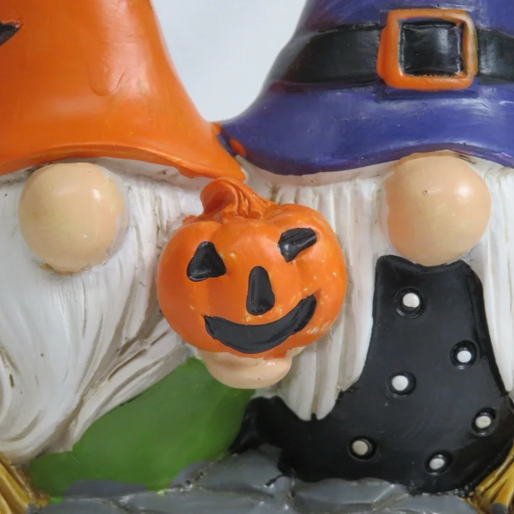 Yankee Candle Halloween  Gnomes Resin Jar‎ Candle Holder